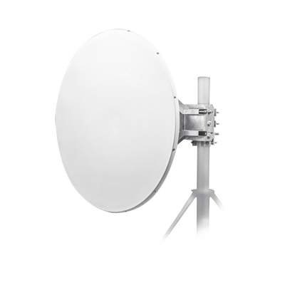 Antena direccional Alto Rendimiento / Parábola profunda para mayor aislamiento al ruido /4 ft / 4.9 a 6.1 GHz / / Ganancia de 35 dBi / Soporte de acero inoxidable / Polaridad en 90 ° y 45 ° / Incluye montaje.