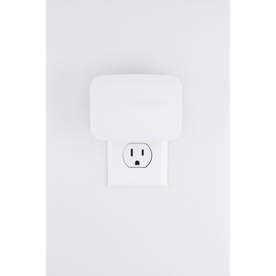 (ZWAVE) Plug-In Dimmer señal inalambrica Z-WAVE para Tomacorriente convencional compatible con HUB HC7 C8 panel L5210 L7000 Total Connect y Alarm.com
