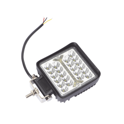 Luz de Trabajo de 40 LED 5600 Lúmenes 66 Watts 10-30 Vcc IP67