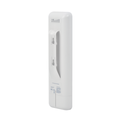 Punto de Acceso (PTP y PTMP) . Conectorizado en 5.1 - 5.8 GHz MIMO 2X2 Hasta 800 mW de Potencia 2 Conectores SMA Hembra Inverso Carcasa IP55 Administración en Nube Gratis con INSIGHTS
