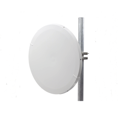 Antena Direccional de Alto Rendimiento/ Parábola profunda para mayor aislamiento al ruido / 29 ± 1 dBi / 4.9 - 6.4 GHz / Conectores N-Hembra / Fácil Montaje y Soporte de acero inoxidable / Radomo Incluido