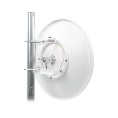 Antena Direccional de alto rendimiento / diámetro de 60 cm / 4.9-6.4 GHz / Ganancia 30 dBi / SLANT de 45 ° y 90 ° / Ideal para 30 km / Conector N-Hembra / Montaje y jumpers incluidos.