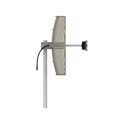 Antena Rejilla direccional Ganancia 24 dBi Dimensiones (90 x 60 x 38 cm) rango de frecuencia (2300-2500 MHz).