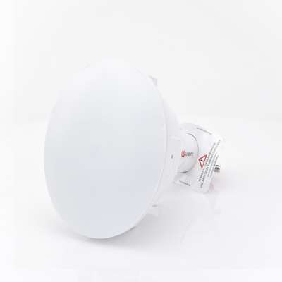 Antena Sectorial Asimétrica Carrier Class apertura 20 grados tipo cuerno 20.5 dBi 5180-6000 MHz conectores tipo N hembra
