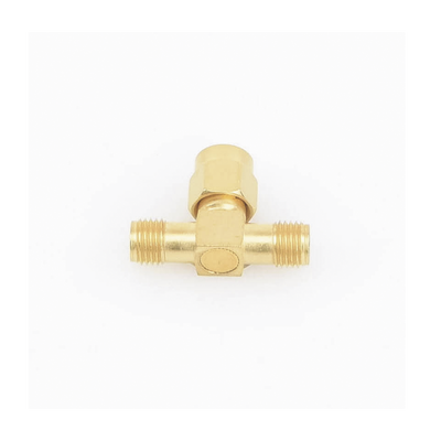 Adaptador en T de Conector SMA Macho a Doble SMA Hembras Oro/ Oro/ Teflón.