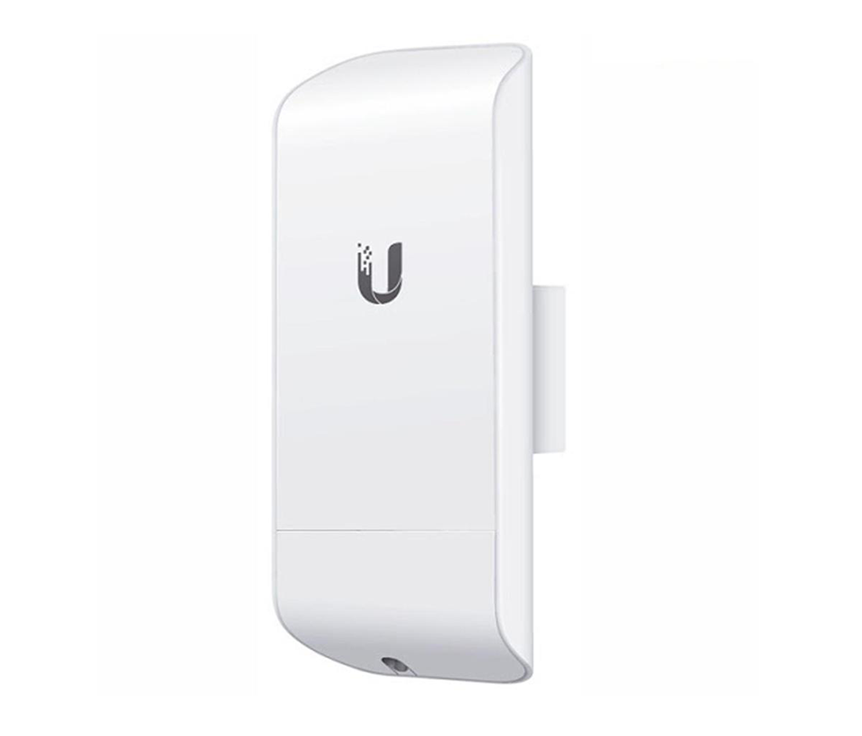 UBIQUITI NANOSTATION LOCOM5 - Radio Airmax 5.8GHz para exteriores con antena integrada tipo panel de 13 dBi MIMO potencia de 23 dBm y rendimiento de hasta 150 Mbps.
