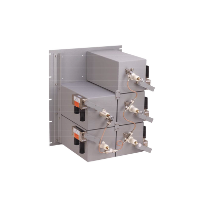 Combinador 440-510 MHz  para 5 Canales  125 Watt  300 KHz (min.) de Sep. Tx-Tx  2 Aisladores N Hembra.