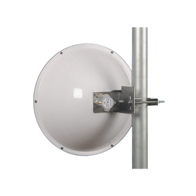 Antena direccional de Alto Rendimiento/ Parábola profunda para mayor aislamiento al ruido / 24.5 dBi / (4.9 - 6.4 GHz) / Conectores N-Hembra / Fácil Montaje y Soporte de acero inoxidable / Radomo Incluido