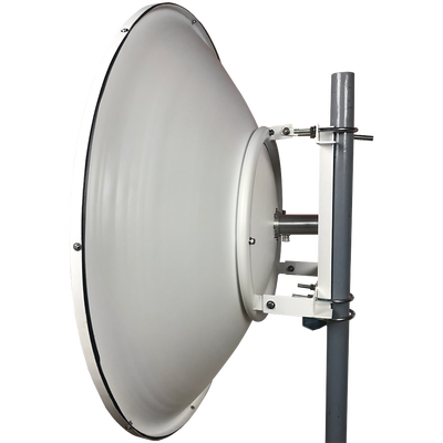 Antena Direccional / 4 ft / 5.9-7 GHz / Ganancia 36 dBi / SLANT de 45 ° y 90° / Ideal para radios (C060940C121C) / Incluye Jumpers con conector N-Macho a RPSMA / montaje y radomo incluido.