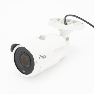 Camara Bala IP 5MP | LENTE MOT 2.7 - 13.5 MM |Compatible Con Terceros | API Onvif Profile S/T | IK10 IP67 | 30M IR | H.265 | SOPORTA E/S ALARMA| SOPORTA E/S AUDIO