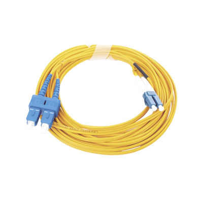Jumper de Fibra Óptica Monomodo 9/125 LC/UPC-SC/UPC PVC 2.0 mm Dúplex amarillo 5 metros
