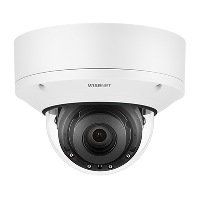 Cámara Domo 2MP con IA / Lente Motorizado de 4..38 a 9.33 mm / P-Iris  WDR 120dB / Ranura SD / Protección IP52 e IK10