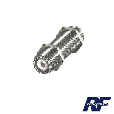 Adaptador Pasamuros de Doble UHF Hembra (SO-239)  Montaje para Panel con Rosca Estándar.
