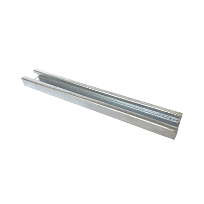 Unicanal liso 4x2  3000 mm  con acabado Galvanizado por inmersión en caliente