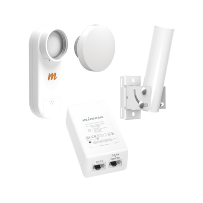 Kit de radio C5X  rango de frecuencia extendida (4.9 a 6.4 GHz)   incluye inyector POE  montaje universal para tubo o poste Y una antena de 12 dBi