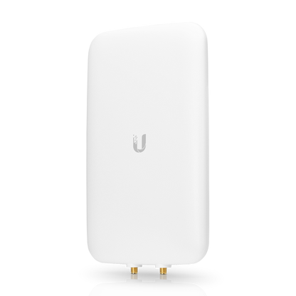 Kit UniFi Mesh AC con Antena Sectorial: Access Point para exteriores con doble banda 802.11ac  MIMO 2x2  potencia de 20 dBm  hasta 1167 Mbps. Incluye Inyector PoE y antena de 90 grados a 10dBi en 2.4GHz  y antena de 45 grados a 15dBi en 5GHz.