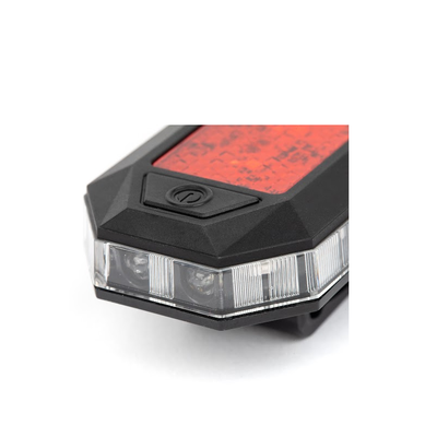 Luz Auxiliar Para Bicicletas y Otras Aplicaciones  470 Lúmenes  Con Montaje Incluido