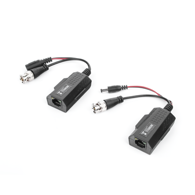 Kit de transceptores activos con conector para alimentación (12V/24Vcc/AC) TurboHD para aplicaciones de video por UTP Cat5e/6 en HD. Distancia de hasta 150 m en 4K