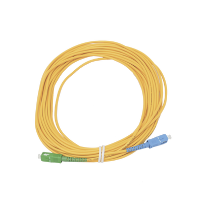 Jumper de Fibra Óptica Simplex  Monomodo  con Conectores SC/UPC-SC/APC  de 10 Metros