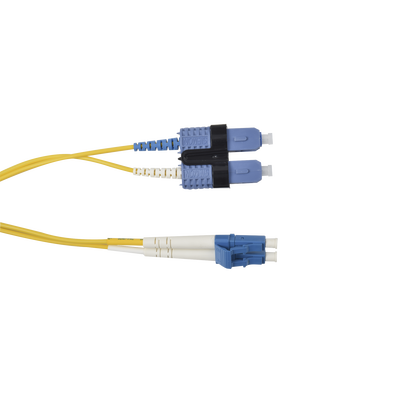 Jumper de Fibra Óptica Monomodo (OS2)  XGLO  Riser  LC/UPC-SC/UPC Duplex  OFNR  Color Amarillo  1 Metro