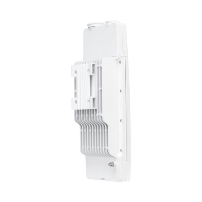 Radio de Backhaul de alta capacidad hasta 1.2 Gbps  banda licenciada 11 GHz (10.7-11.7 GHz)  no incluye duplexers