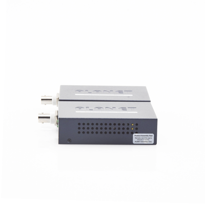 Kit Transmisor y Receptor PoE de Largo Alcance Sobre Coaxial Hasta 1 km