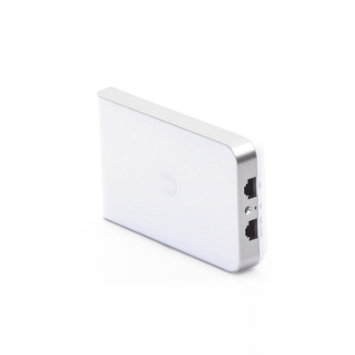 Access Point UniFI doble banda cobertura 180º  MI-MO 2x2 diseño placa de pared con dos puertos adicionales  hasta 100 usuarios Wi-Fi