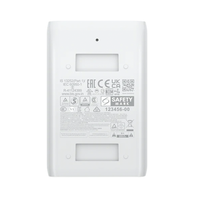 Adaptador PoE Ubiquiti (48 VDC  0.65A) puerto Gigabit  ideal para equipos UniFi