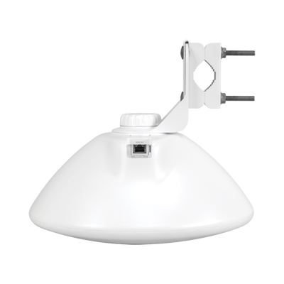 Cliente PtMP LTU™ Pro  5 GHz (4.8 - 6-2 GHz) con antena integrada de 24 dBi