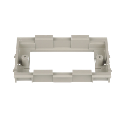 Soporte para Montaje de Faceplates en Canaleta T70  de PVC Rígido  Color Gris Internacional