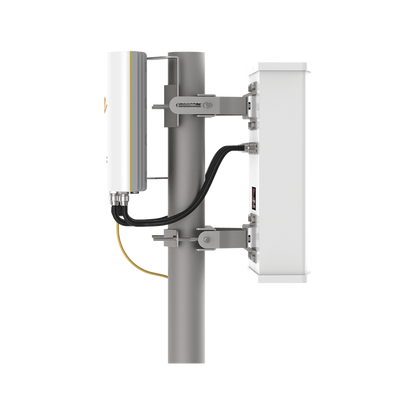 Punto de Acceso de 1.5 Gbps / MU-MIMO 4x4 / 4.9-6.4 GHz / 4 Conectores N-hembra / Hasta 100 clientes concurrentes / Incluye POE y cable de alimentación / Soporta monitoreo en la nube