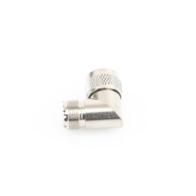 Adaptador en Ángulo Recto  de Conector UHF Macho (PL-259) a UHF Hembra (SO-239)  Níquel/ Oro/ Delrin.
