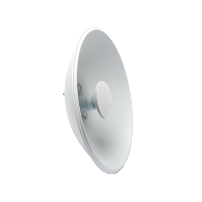 Antenas Modulares Dual Slant  4.9 - 6.4 GHz  Dimensiones (42.9 cm)  Apertura 8 ° Ganancia de 25 dBi  Diseñada para radio C5x