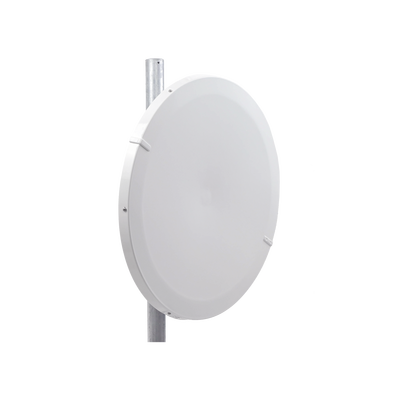 Antena Direccional de Alto Rendimiento/ Parábola profunda para mayor aislamiento al ruido / 29 ± 1 dBi / 4.9 - 6.4 GHz / Conectores N-Hembra / Fácil Montaje y Soporte de acero inoxidable / Radomo Incluido