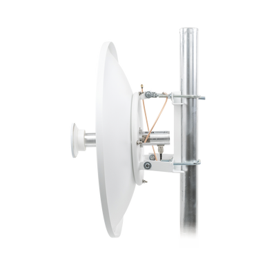 Antena Direccional de alto rendimiento / diámetro  de 60 cm / 4.9-6.4 GHz / Ganancia 30 dBi / SLANT de 45 ° y 90 ° / Ideal para 30 km / Conector N-Hembra / Montaje  y jumpers incluidos.