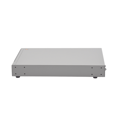 Switch Capa 3 Stackeable 10 Gigabit   12 puertos 100/1000/10G Base-T (RJ-45)  y 4 puertos SFP/SFP+ 10G