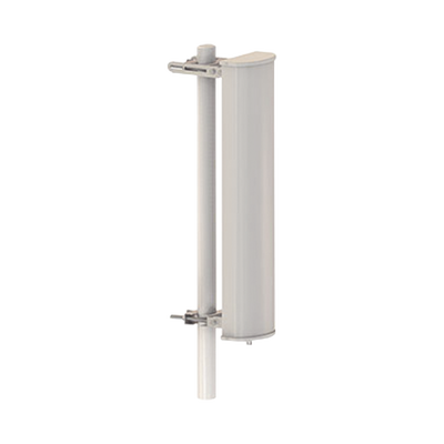Antena Sectorial de 2.4 GHz  con angulo de apertura 180°  Ganancia 12 dBi  conector N-Hembra  Dimensiones 57.9 x 16.5 x 6.6 cm / Peso 3kg