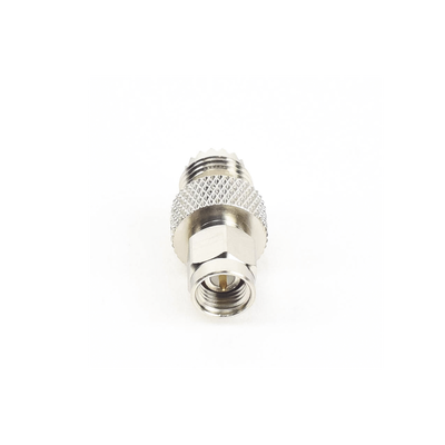 Adaptador en Línea  de Conector SMA Macho a Mini-UHF Hembra  Níquel/ Oro/ Teflón.Au/Teflón.