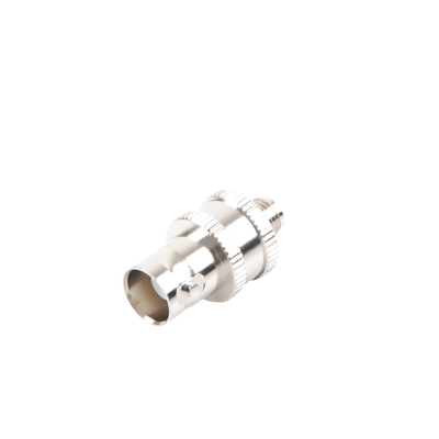 Adaptador en Línea  de Conector BNC Hembra a SMA Hembra / Radios Portátil Kenwood  Uniden  Níquel/ Oro/ Teflón.