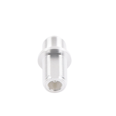 Adaptador Doble N Hembra para Chasis de Montaje Frontal en Doble D Plano y Cuerpo Plateado.