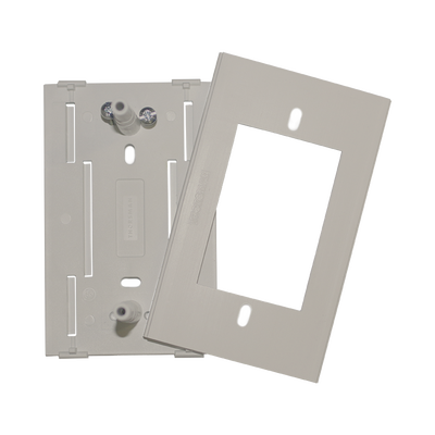 Soporte y tapa universal color Marfil de PVC auto extinguible  para canaleta TEK-100-M (5595-19001)
