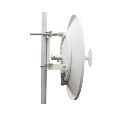 Antena direccional de 2ft  5.9 a 7.1 GHz  Ganancia 30 dBi  Conectores RP-SMA Hembra  Polarización doble  incluye montaje para torre o mástil