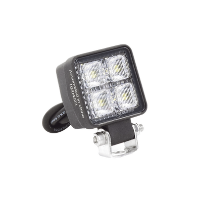 Luz de trabajo de 4 LED de 10 Watt  12-24 Vcd  800 lúmenes