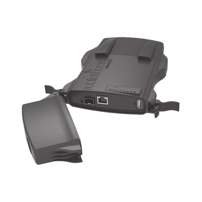 (NetMetal 5SHP) Punto de Acceso Conectorizado en 5 GHz 802.11 a/n/ac 2x2  Hasta 1260 mW de potencia.