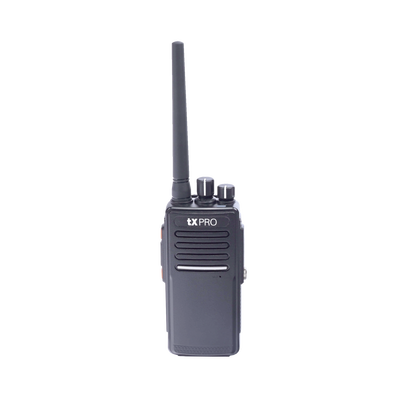 Radio Portátil VHF 136-174 MHz  Digital DMR y Analógico  5 W  Incluye antena  batería  cargador y clip  16 canales preconfigurados