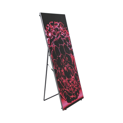 Modulo LED de Piso / Pixel Pitch 1.5 mm / Modular (Puede Crecer con Mas Posters) / Mantenimiento Frontal / Uso en Interior / Calidad de Video Destacada