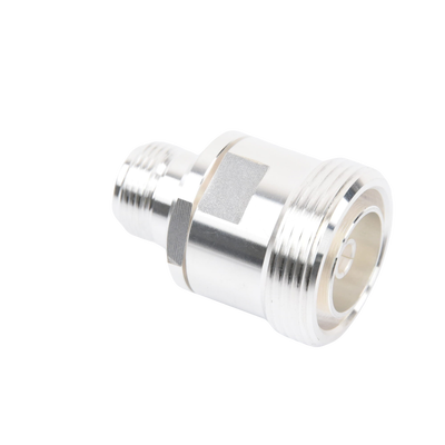 Adaptador en Línea de Conector DIN 7-16 Hembra a N Hembra  Plata / Plata / Teflón.