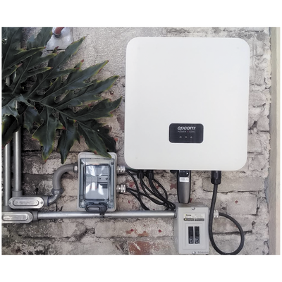Inversor Tipo Cadena para Interconexión a la Red Eléctrica de CFE de 5 kW con Salida de 220 Vca.