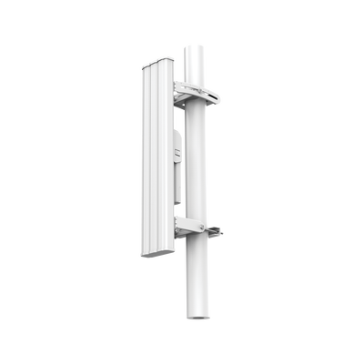 Antena Sectorial de 90° AirMetro con 20 dBi en Banda 5Ghz (5150-5850 Mhz) Slant 45° Compatibilidad Multi-Marca para enlaces Multipunto  Conectores SMA Hembra Inverso.