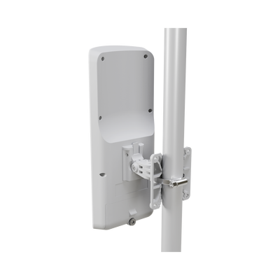 (mANTBox ax 15s) Punto de Acceso  Sectorial de 120°/ WiFi 6 Doble Banda 2.4Ghz y 5Ghz/Antena Integrada 15 dBi/Con 1 Puerto  Ethernet PoE In + 1 puerto SFP 2.5Gbps